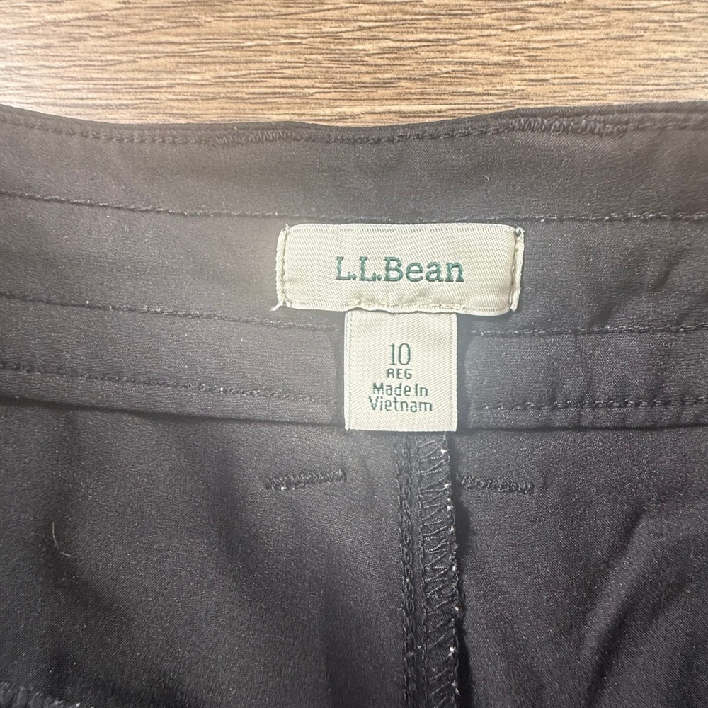 L.L. Bean Women's Multisport Trail Shorts, Black, SIze 10 Cargo Outdoor HIking - Picture 8 of 12